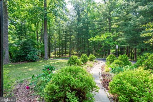 12201 Remington Dr, Silver Spring MD 20902-1533 exterior