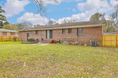 105 Jefferson Ln, Ladson SC  29456-5462 exterior