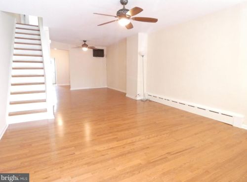 2822 16th St, Philadelphia PA  19145-4811 exterior