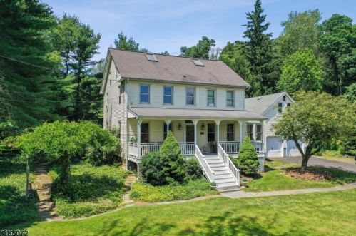 61 Reinman Rd, Warren, NJ 07059-5736