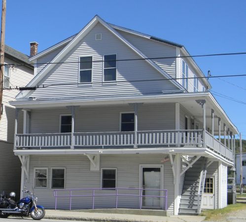 13 Main St, Northumberland, NH 03582-4127