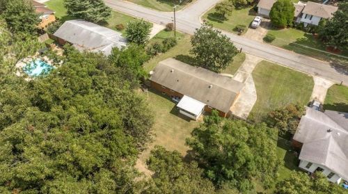 112 Emory Dr, Warner Robins GA  31093-1305 exterior