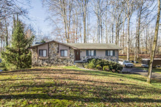 540 Melton Hill Dr, Clinton, TN 37716-7107