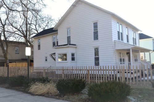 610 Union St, Valpo IN  46383-6545 exterior