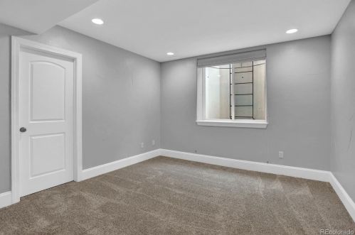 1100 Clarkson St, Denver CO  80210-1605 exterior