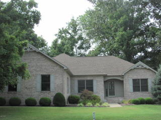 1131 Cedar Ridge Dr, Carbondale, IL 62901-5484