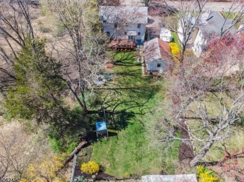 41 Smith Rd, Parsippany, NJ 07834-9407