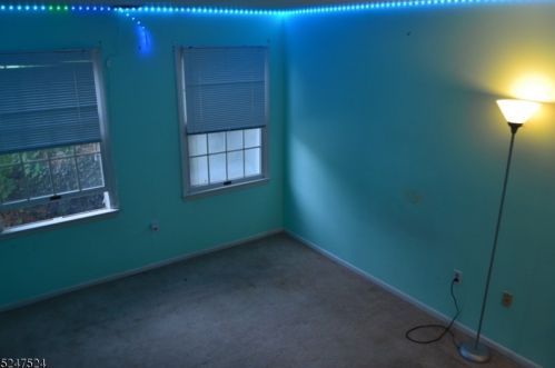 92 Quartz Ln, Paterson NJ  07501-3348 exterior