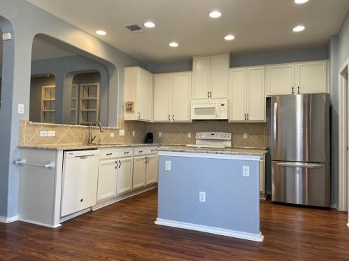 115 Vallecito Dr, Georgetown TX  78626-7082 exterior