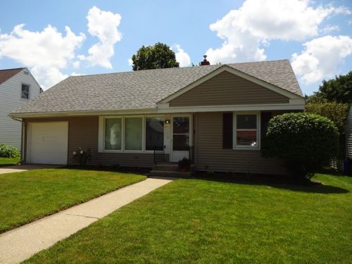 2915 18th Ave, Rockford, IL 61108-5835