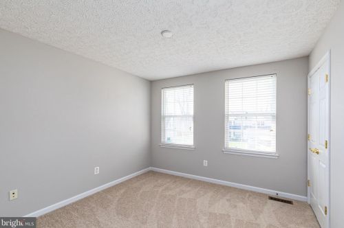 579 Windsong Dr, Aberdeen MD  21001-1809 exterior