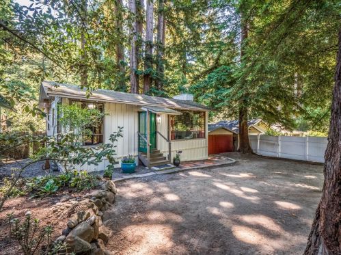 1136 Trout Gulch Rd, Aptos, CA 95003-3002