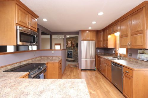 1404 Ash St, Alex, MN 56308-2807