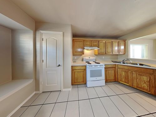 6528 Stockton Dr, Fort Worth TX  76132-5059 exterior