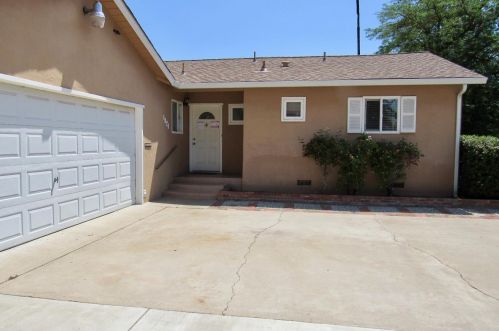 1821 Scott Ave, Modesto, CA 95350-2649