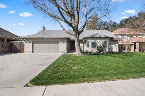 3335 Scottlee Dr, Turlock, CA 95382-9197