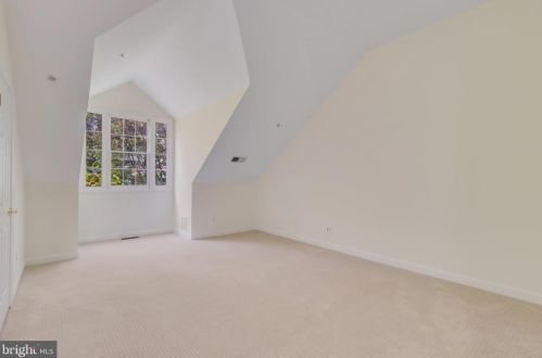 8517 Cameron St, Silver Spring MD 20910-3466 exterior