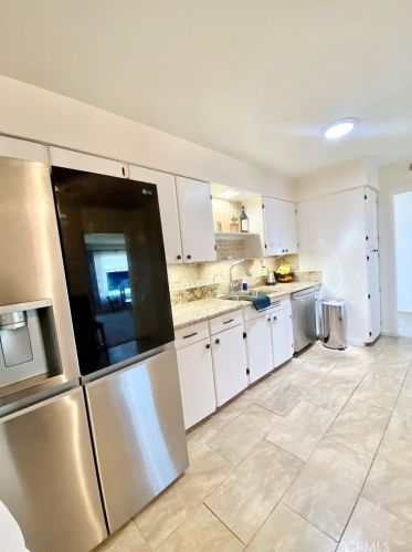 44732 Stanridge Ave, Lancaster CA 93535-2523 exterior