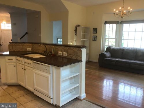 6248 Levi Ct, Springfield VA  22150-7800 exterior