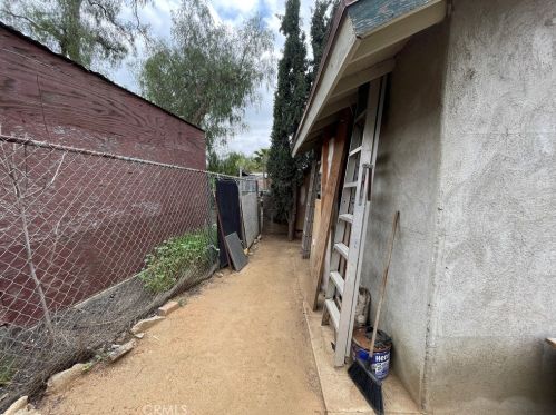 8290 Cassidy Cir, Riverside CA  92509-7123 exterior