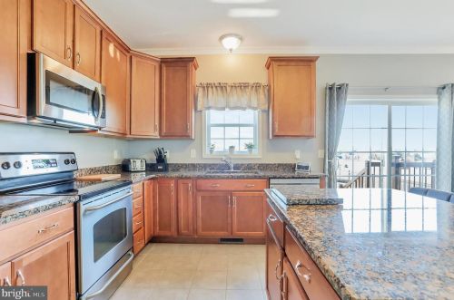 67 Tinning Ct, Hedgesville WV 25427-7367 exterior