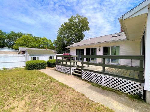 66 Pond Rd, Lewiston, ME 04240-1605