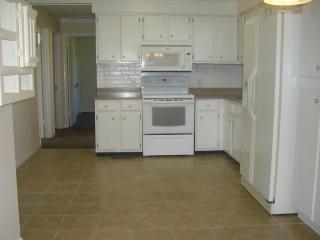 402 Pony Dr, Smyrna, TN 37167-5025