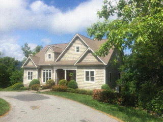 134 Oak Leaf Trl, Boone, NC 28607-9261