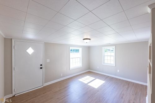 409 Cherry St, Thomaston, GA 30286-3514