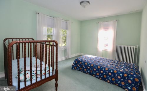 232 Holly Ave, Pitman NJ  08071-1257 exterior