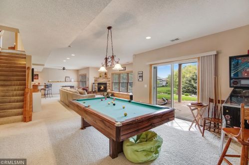 10098 Bridgewater Pkwy, Saint Paul MN  55129-8576 exterior