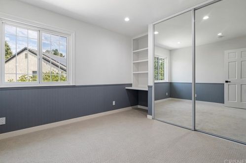 2798 Goldfield Pl, Simi Valley CA  93063-2253 exterior