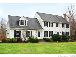 67 Fernwood Rd, Tolland, CT 06084-2279