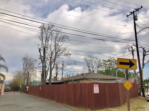 3587 Wallace St, Riverside CA  92509-4680 exterior