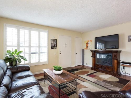 5969 Caminito Yucatan, San Diego, CA 92108-2435