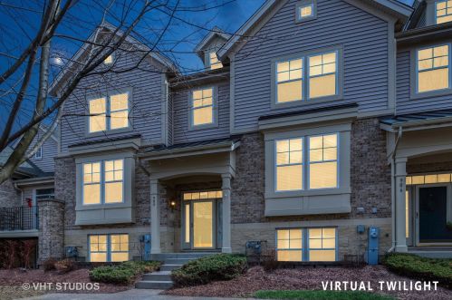 904 Indigo Ct, Hanover Park, IL 60133-3675