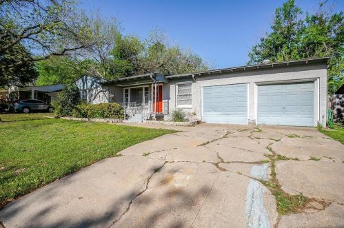 4744 Staples Ave, Fort Worth TX  76133-1224 exterior
