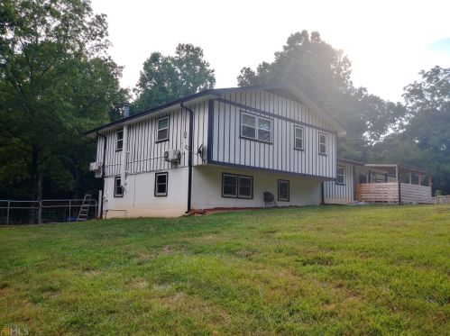 293 Eldorado Vlg Dr, Clarkesville, GA 30523-7315