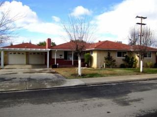 1502 3rd St, Tivy Valley, CA 93657-2332
