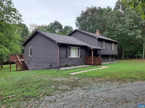 4166 Saddlewood Dr, Charlottesville, VA 22902-7954