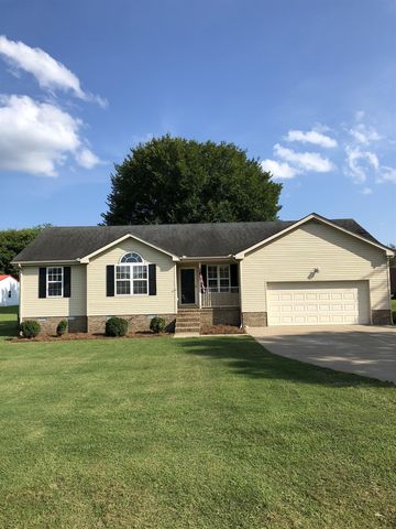 2015 Lucille St, Lebanon, TN 37087-5213