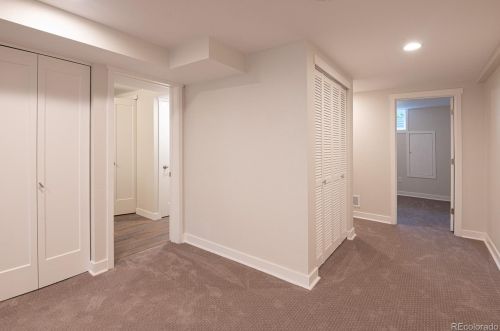3267 Holly St, Denver CO  80222-7534 exterior