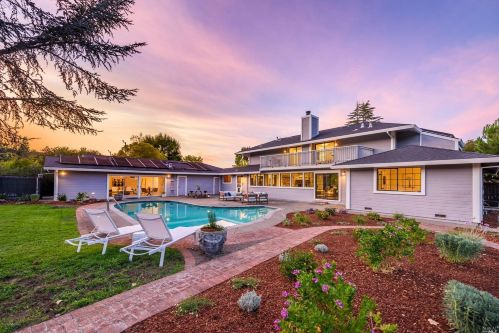 129 Los Ranchitos Rd, San Rafael, CA 94903-3804
