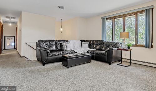 2714 Ritner Hwy, Carlisle PA  17015-9428 exterior