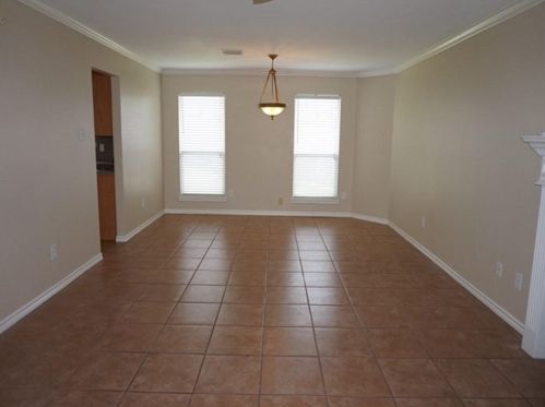 2325 Shady Pine Dr, Conroe TX  77301-3353 exterior
