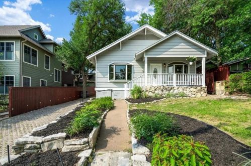 2311 9th St, Austin, TX 78702-3531