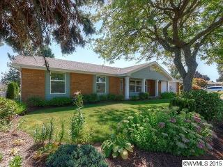 536 36th Ave, Salem, OR 97301-4736