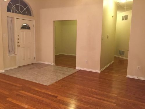 1233 Donegal Ln, Garland TX  75044-3405 exterior