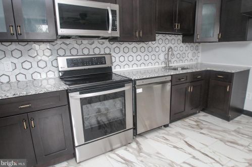 1144 22nd St, Philadelphia PA 19146-4235 exterior