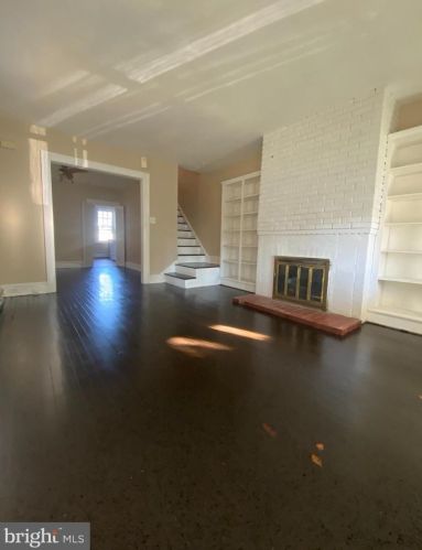 342 Hillcrest Ave, Trenton NJ  08618-2510 exterior